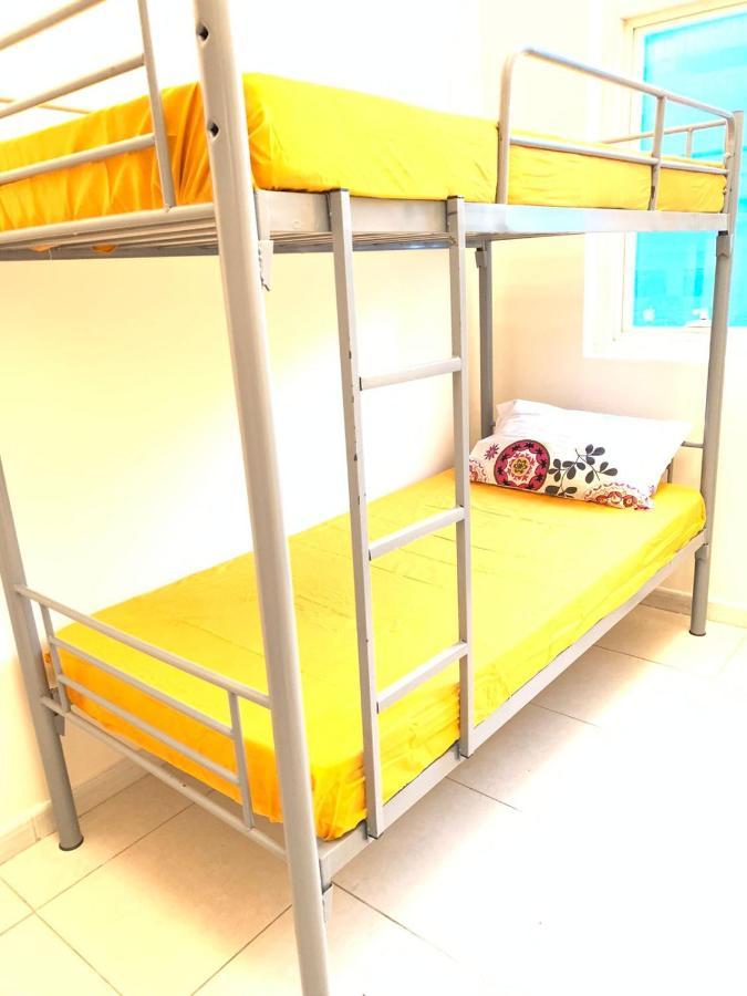 Female Only-Anaruby Backpackers- Metro Station Mashreq Hostel Dubai Exterior photo