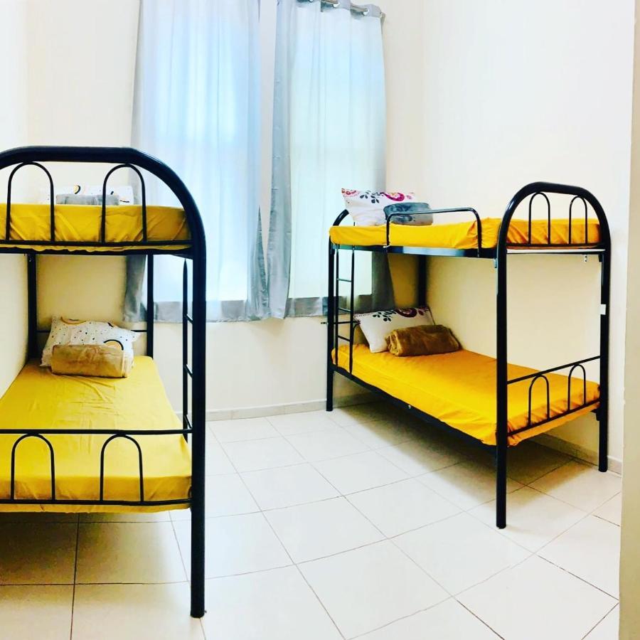 Female Only-Anaruby Backpackers- Metro Station Mashreq Hostel Dubai Exterior photo